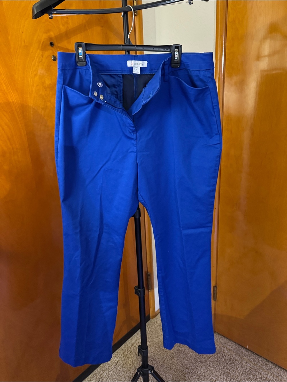 Liz Claiborne Royal Blue Women’s Chinos